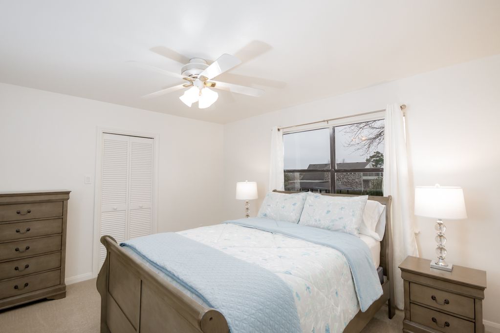 The Winward New Orleans area waterfront vacation rental property